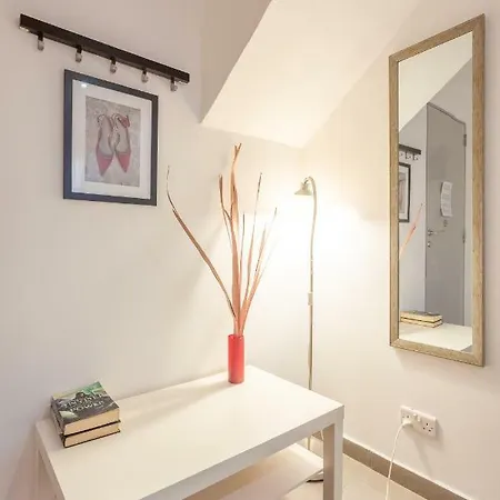 Apartment Pinewood