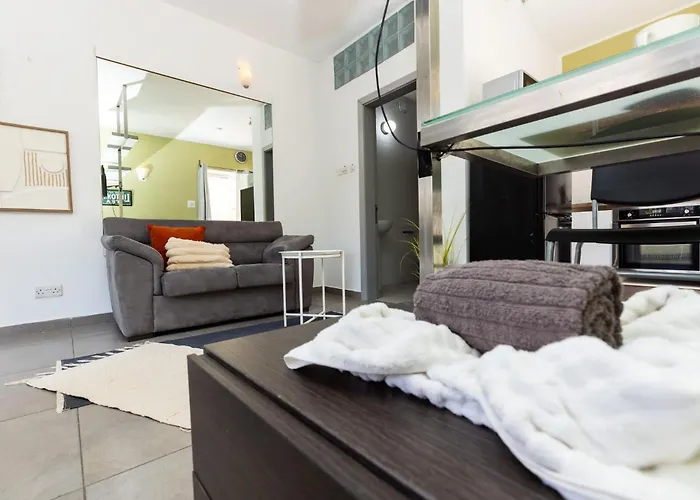 Pinewood * San Julián