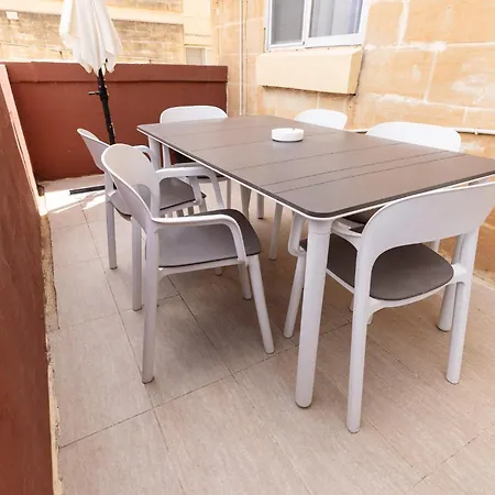 Pinewood San Ġiljan